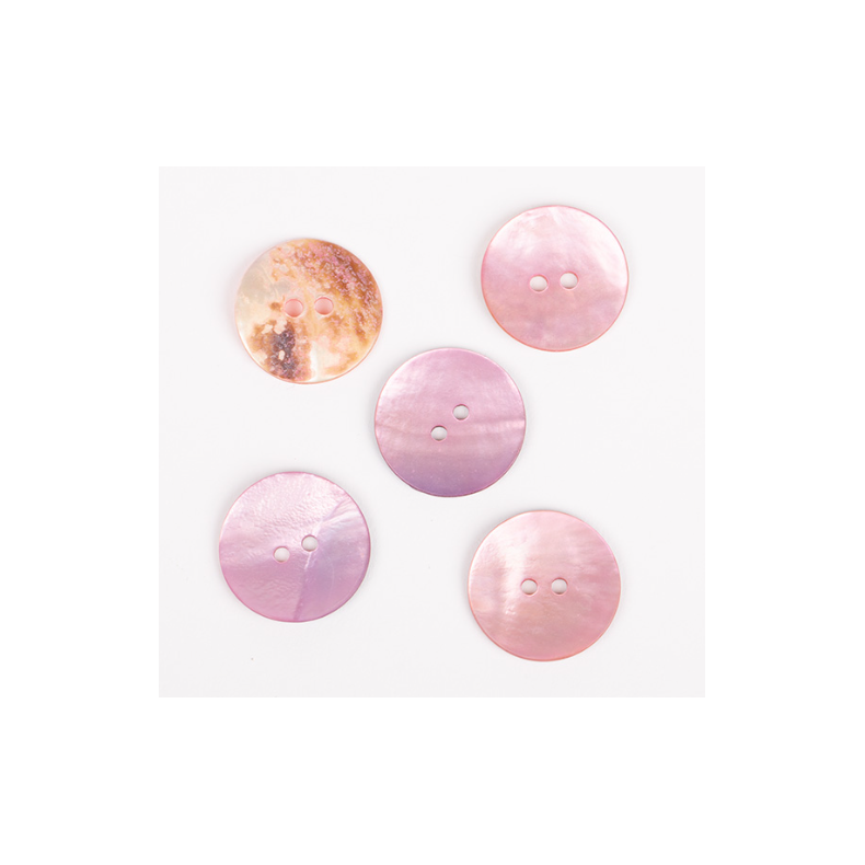 DROPS knap nr. 608: rosa perlemor 20mm. Prisen er pr. stk.