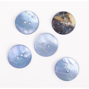 DROPS knap nr. 612: bl perlemor 20mm. Prisen er pr. stk.
